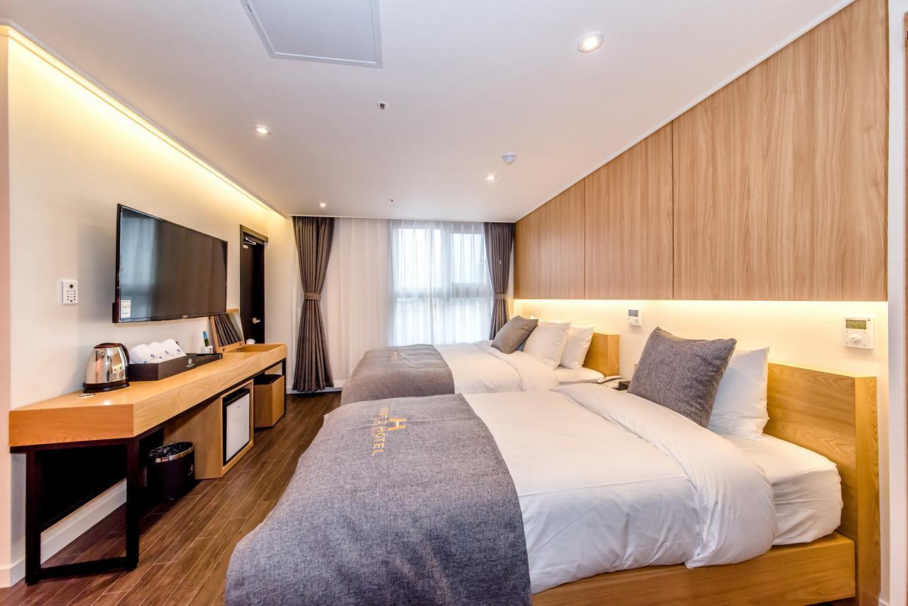 Jeju Hertz Hotel Buitenkant foto
