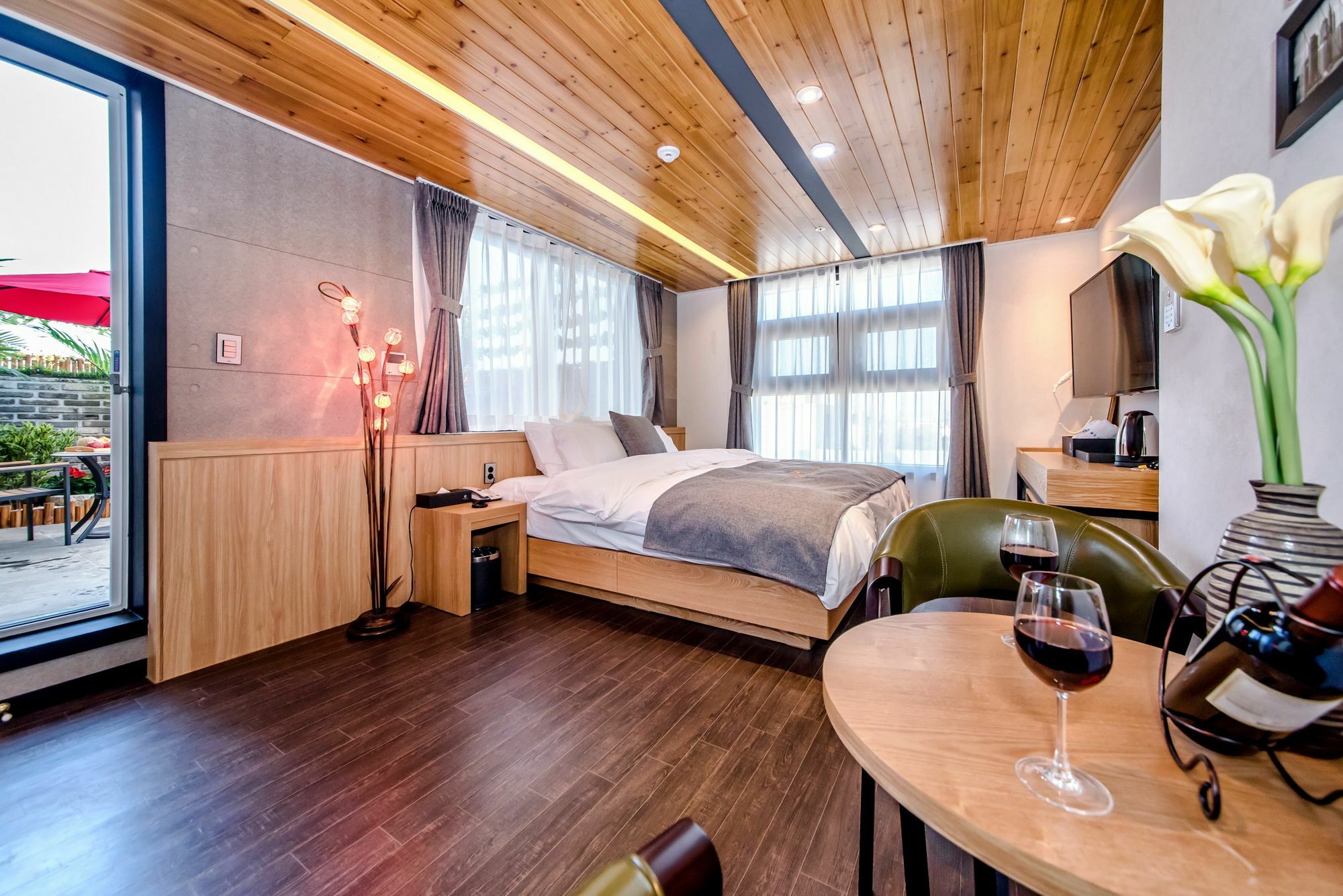 Jeju Hertz Hotel Buitenkant foto